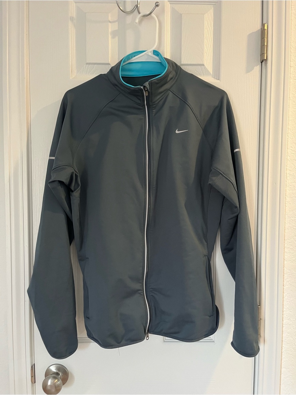 Nike Dri-FIT Jacket - Turquoise Trim with Charcoal Body